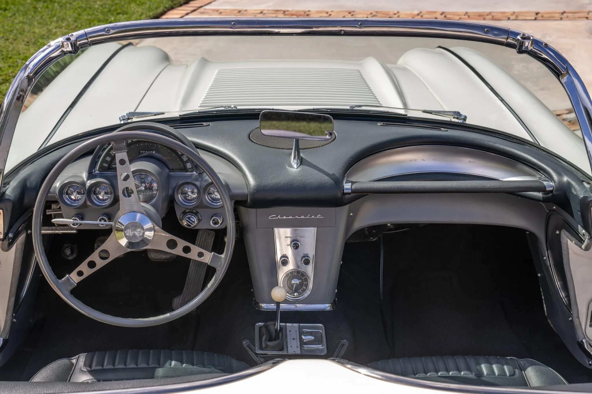 Chevrolet Corvette 3-Speed